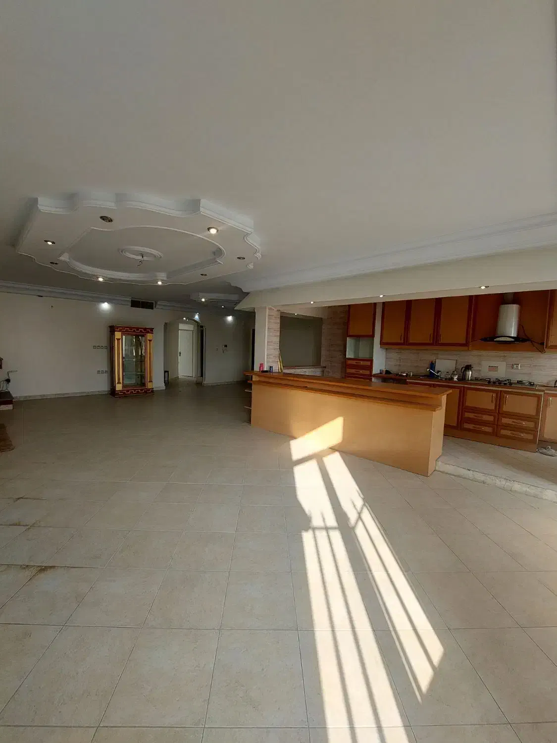 ۱۶۰ متر ، پونک ، معین ، رهن یا رهن و اجاره