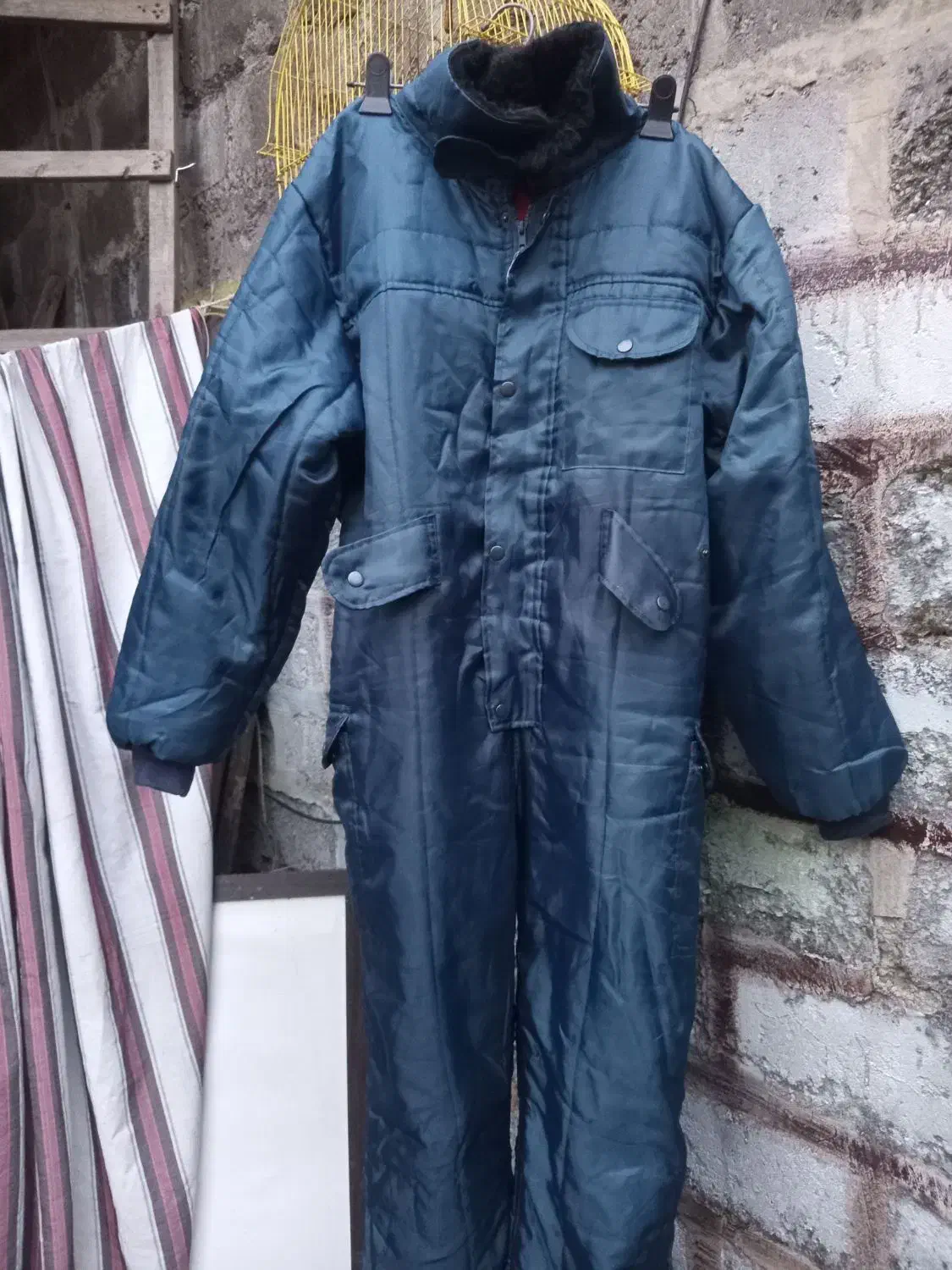 فروش لباس یکسره پشم شیشه دار طرح خلبانی و ضد آب|لباس|بندر انزلی, ساحل قو|دیوار