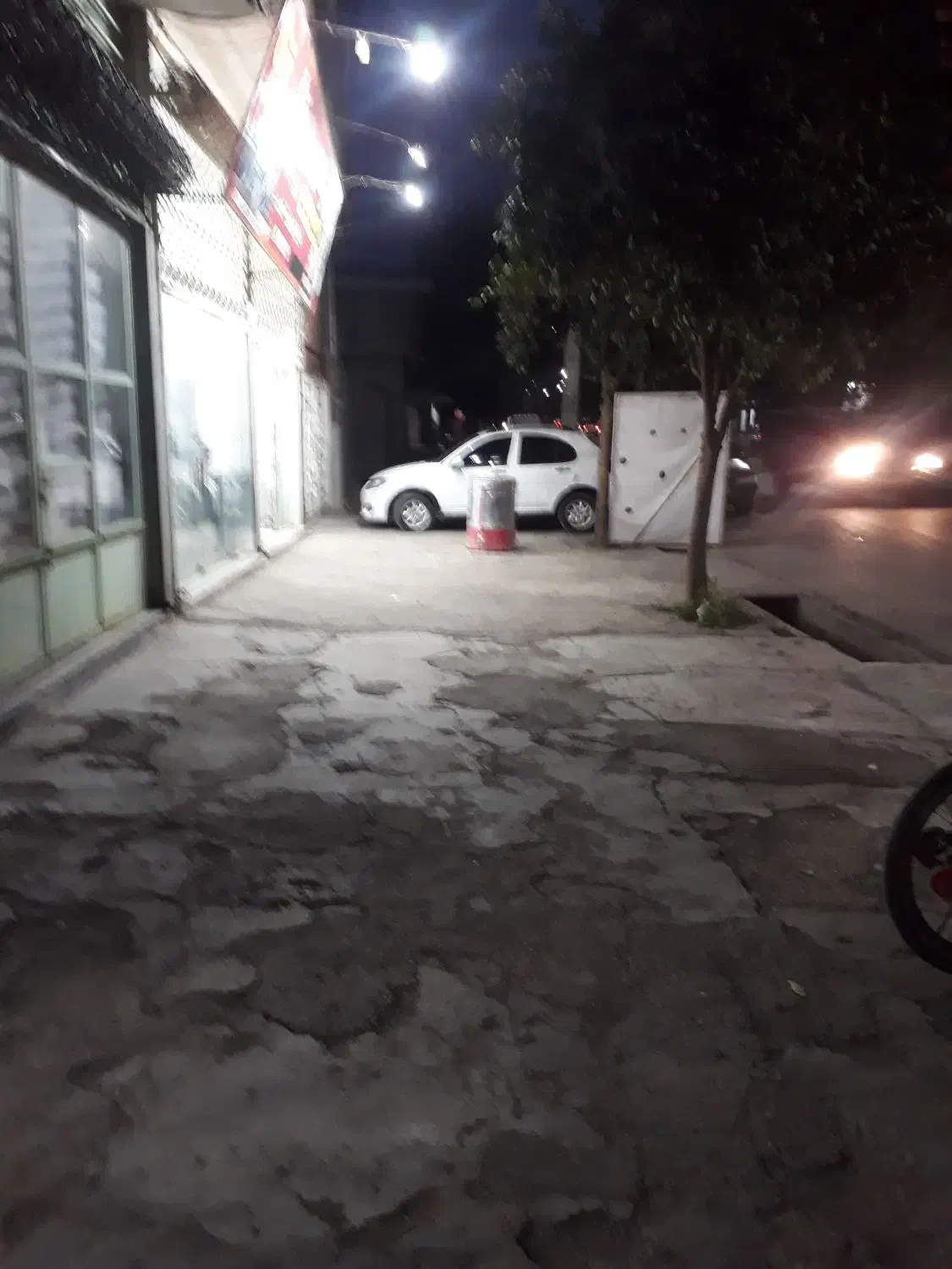 مغازه تجاری جا افتاده|اجارهٔ مغازه و غرفه|فاضل آباد, |دیوار