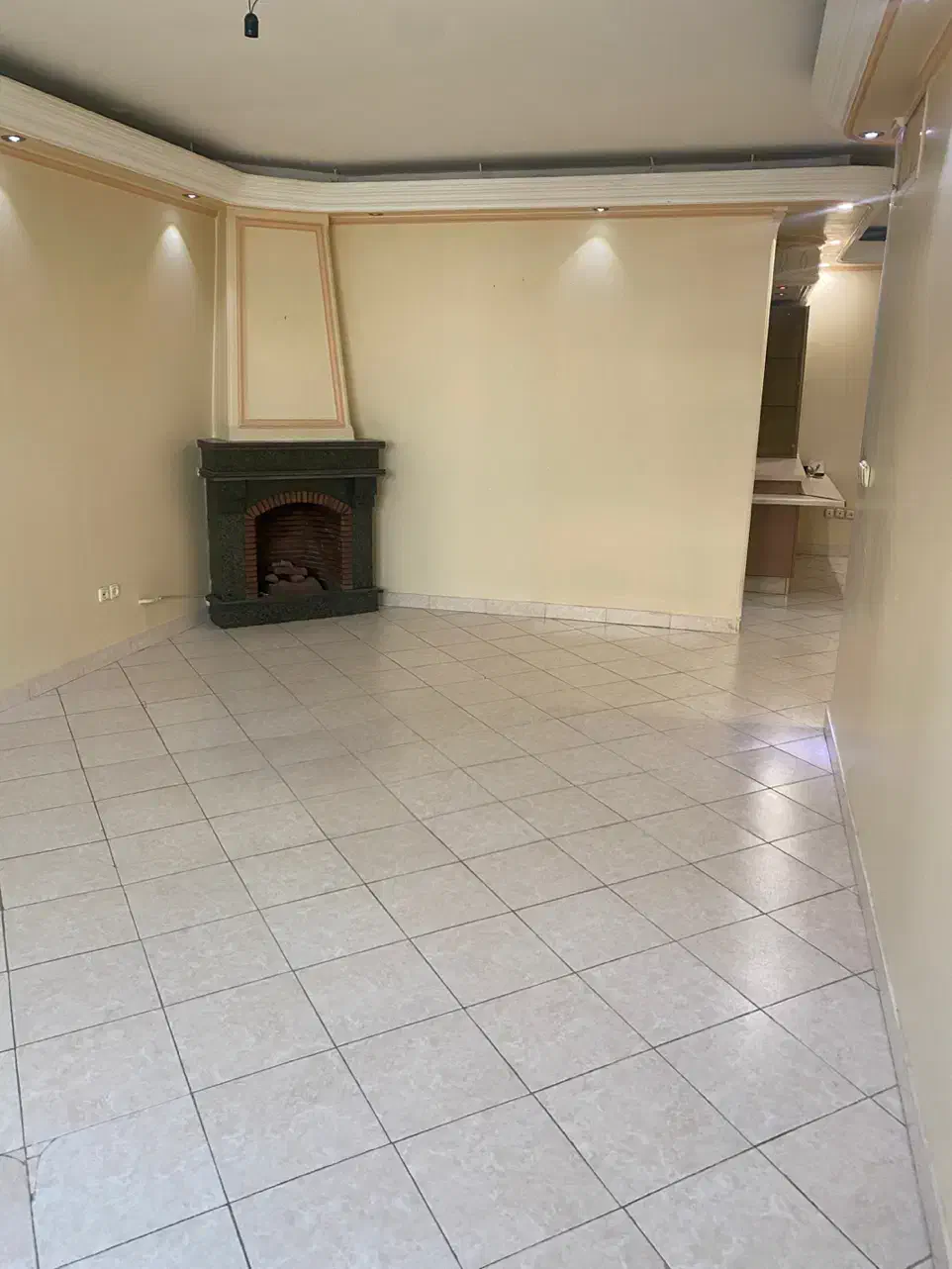 ۱۰۰ متر دو خواب