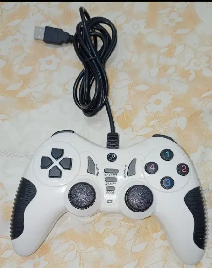 دسته بازی|کنسول، بازی ویدئویی و آنلاین|پرند, فاز ۱|دیوار