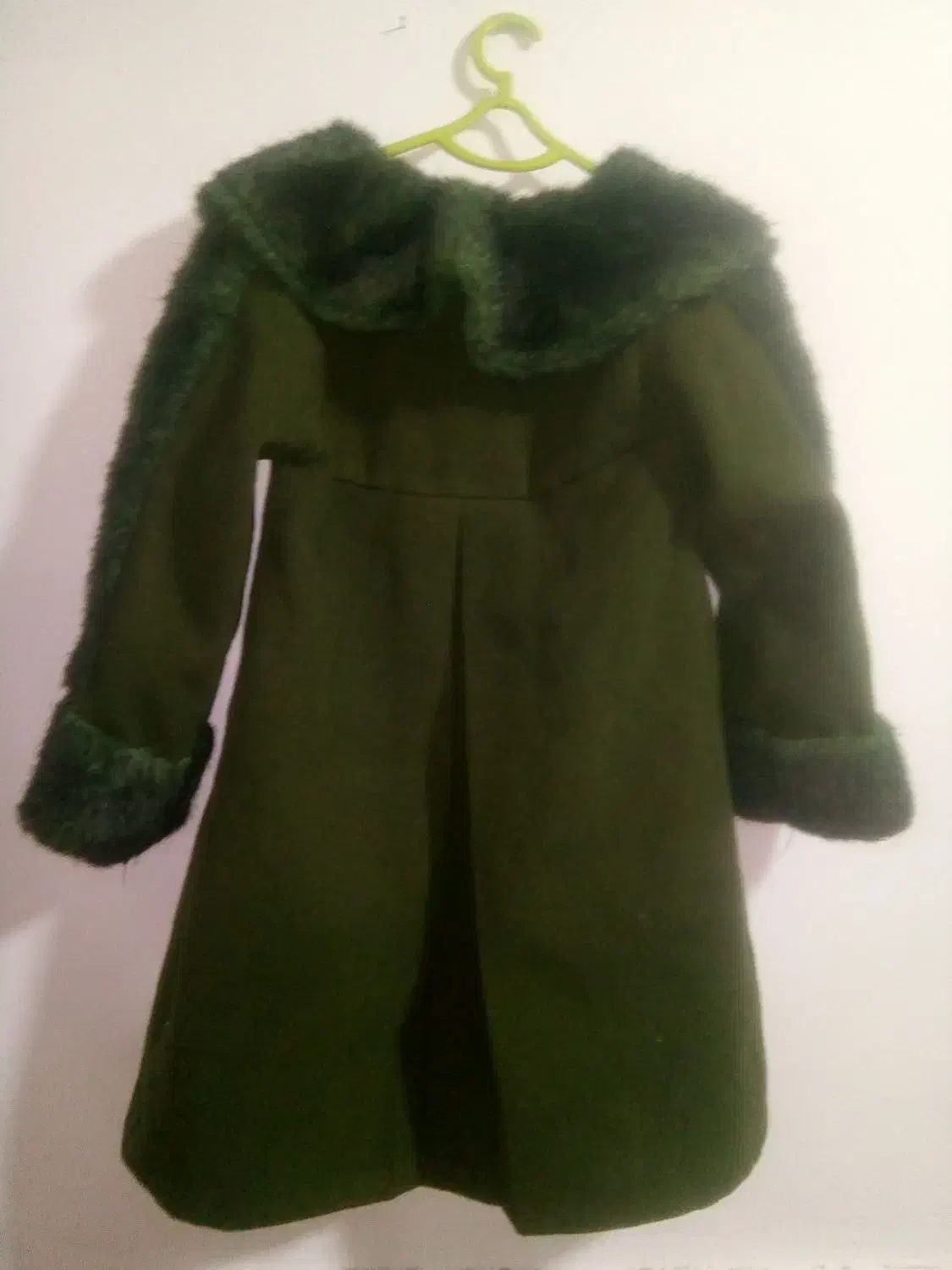 پالتو بچگانه|کفش و لباس بچه|نیشابور, فردوسی جنوبی|دیوار