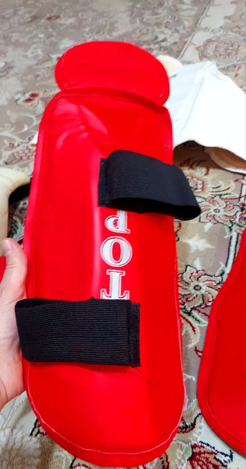 دستکش و هوگو و ساق بند و محافظ بدن مخصوص ورزش رزمی|تجهیزات ورزشی|مشهد, بهاران|دیوار