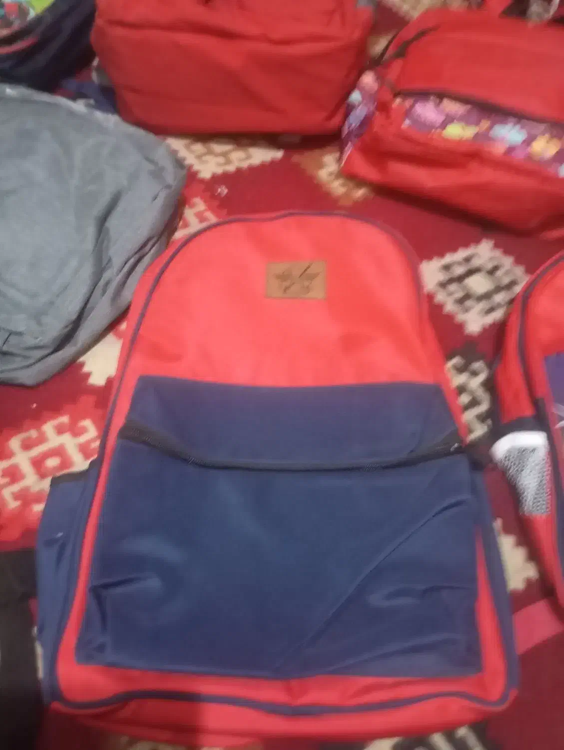 کوی علوی|کیف، کفش، کمربند|اهواز, کوی علوی|دیوار