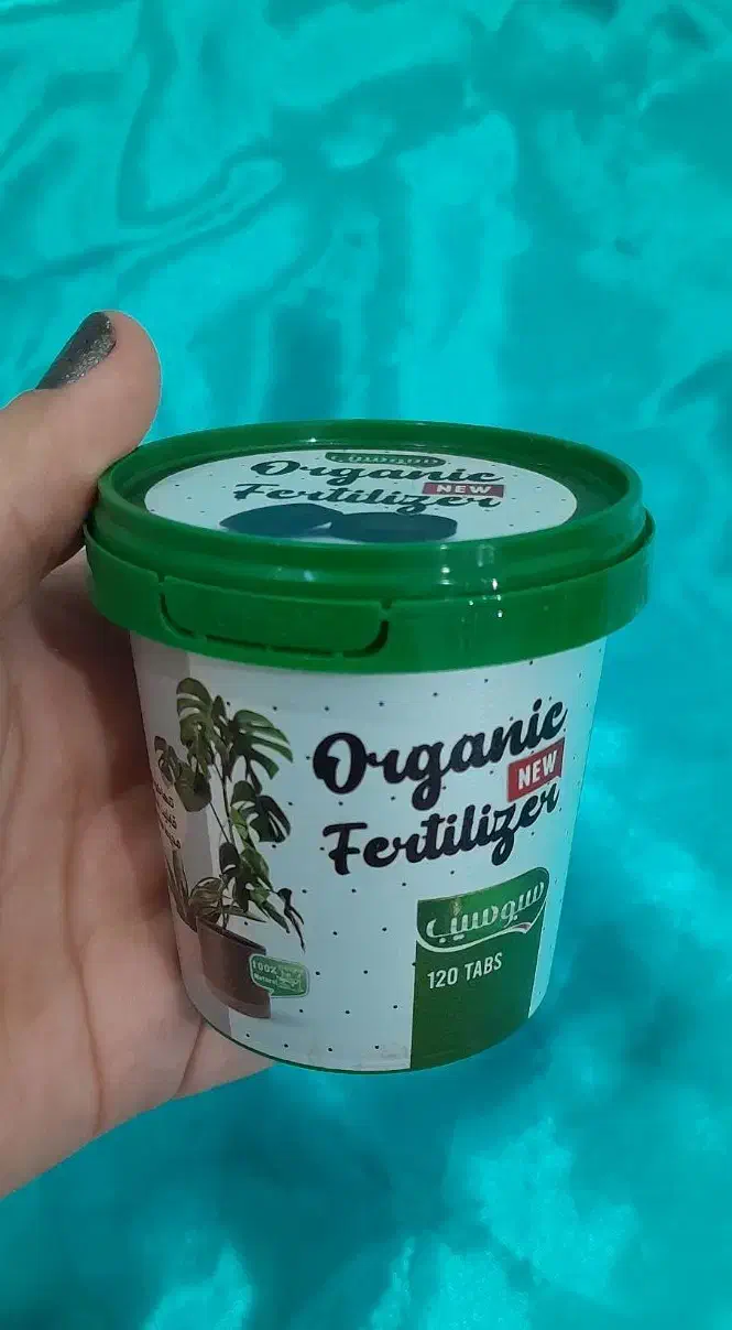 قرص کود ۱۲۰ عددی|گل و گیاه طبیعی|شیراز, شاهچراغ|دیوار