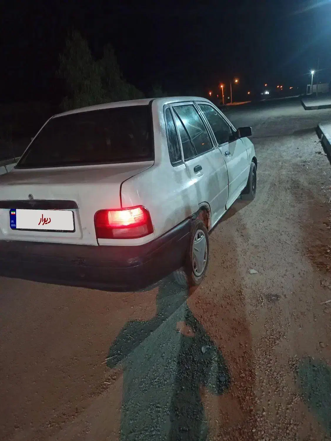 پراید سفید مدل ۸۲|خودرو سواری و وانت|زرند, |دیوار