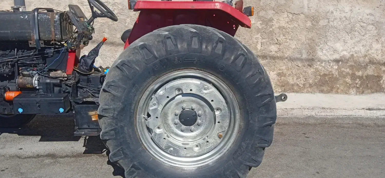 تراکتور بسیار تمیز|خودرو سنگین|ایوان, |دیوار