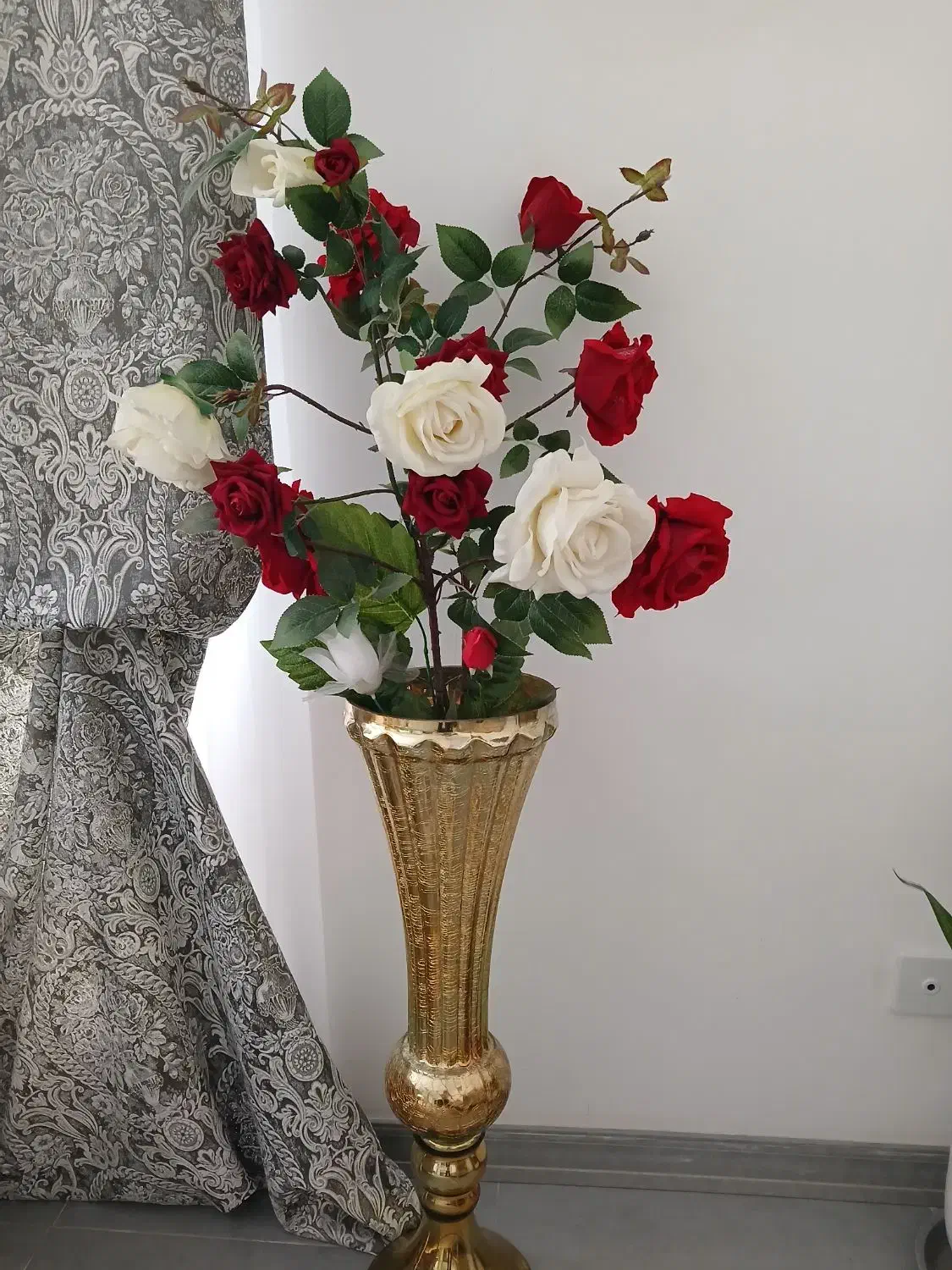 گل و گلدان شیک و نو|گل مصنوعی|جوانرود, |دیوار