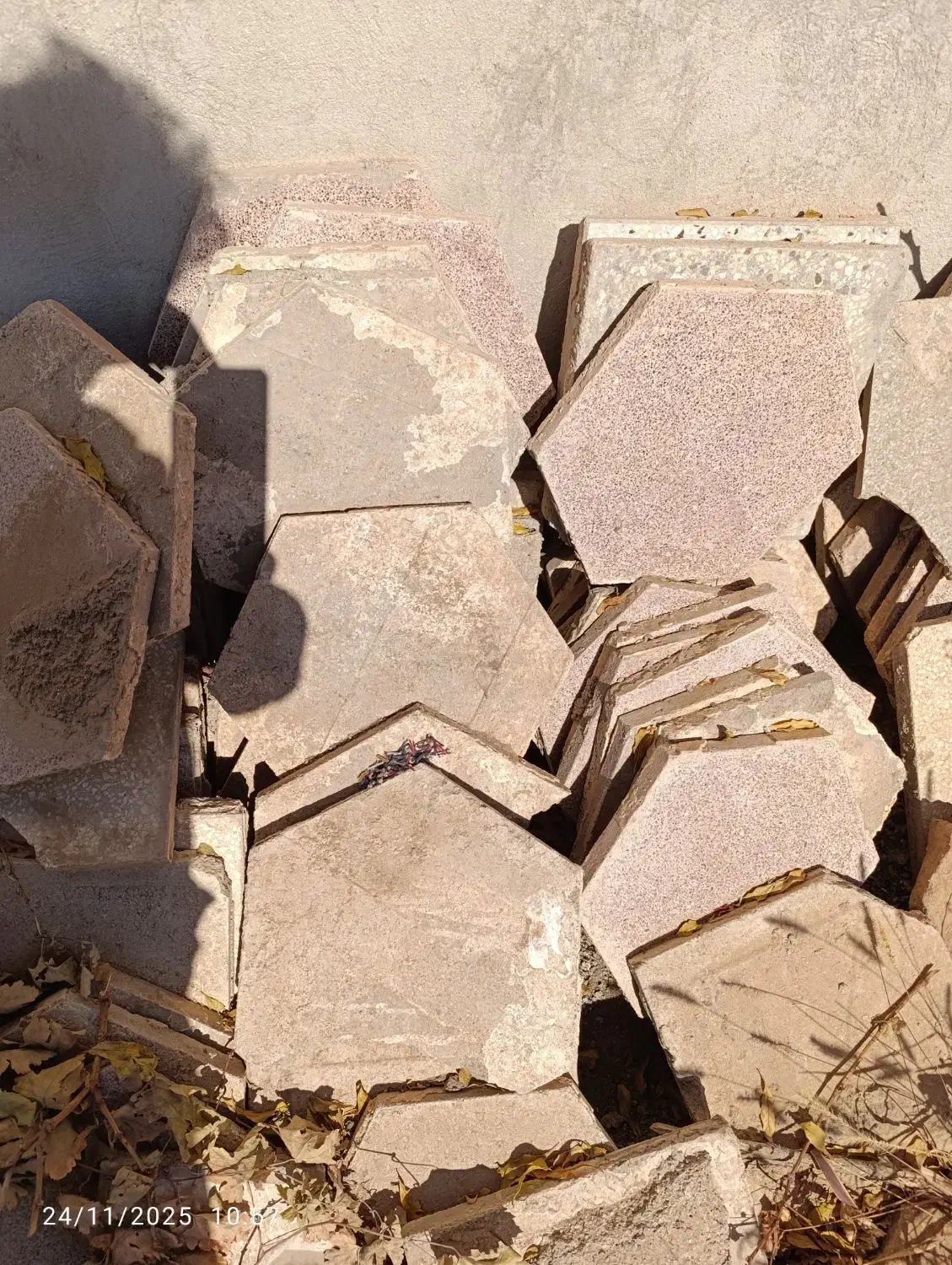 چند متر موزائیک|مصالح و تجهیزات ساختمان|سبزوار, خسروجرد|دیوار