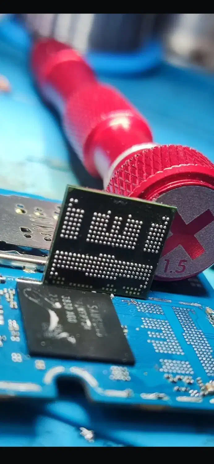 تعمیرات فوری موبایل جنوب|خدمات رایانه‌ای و موبایل|شیراز, فخرآباد (دروازه کازرون)|دیوار