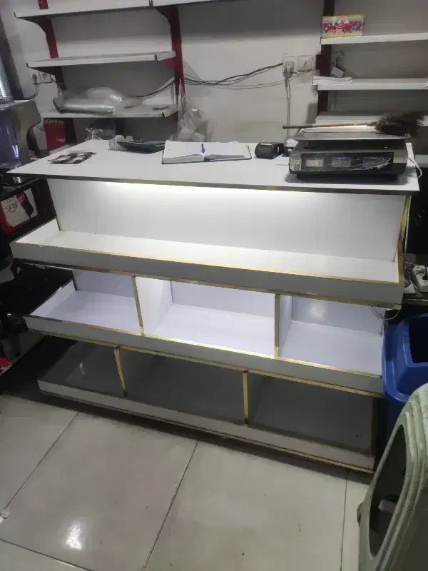 قفسه و یخچال و پیشخوان سوپرمارکت و چند اقلام دیگر|فروشگاه و مغازه|قدس, شهر‌قدس|دیوار