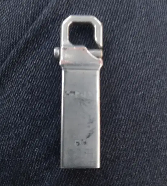 فلش 8 گیگ|قطعات و لوازم جانبی رایانه|قم, بنیاد|دیوار