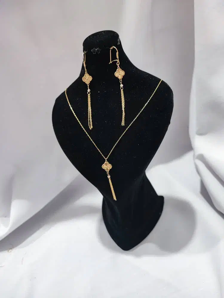 طلا نو به قیمت دست دوم|جواهرات|اندیشه, اندیشه فاز ۳|دیوار