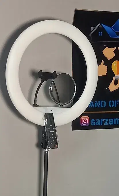 رینگ لایت ۴۵سانت ۸۰وات حرفه ایی باپایه|دوربین عکاسی و فیلمبرداری|تهران, فردوسی|دیوار