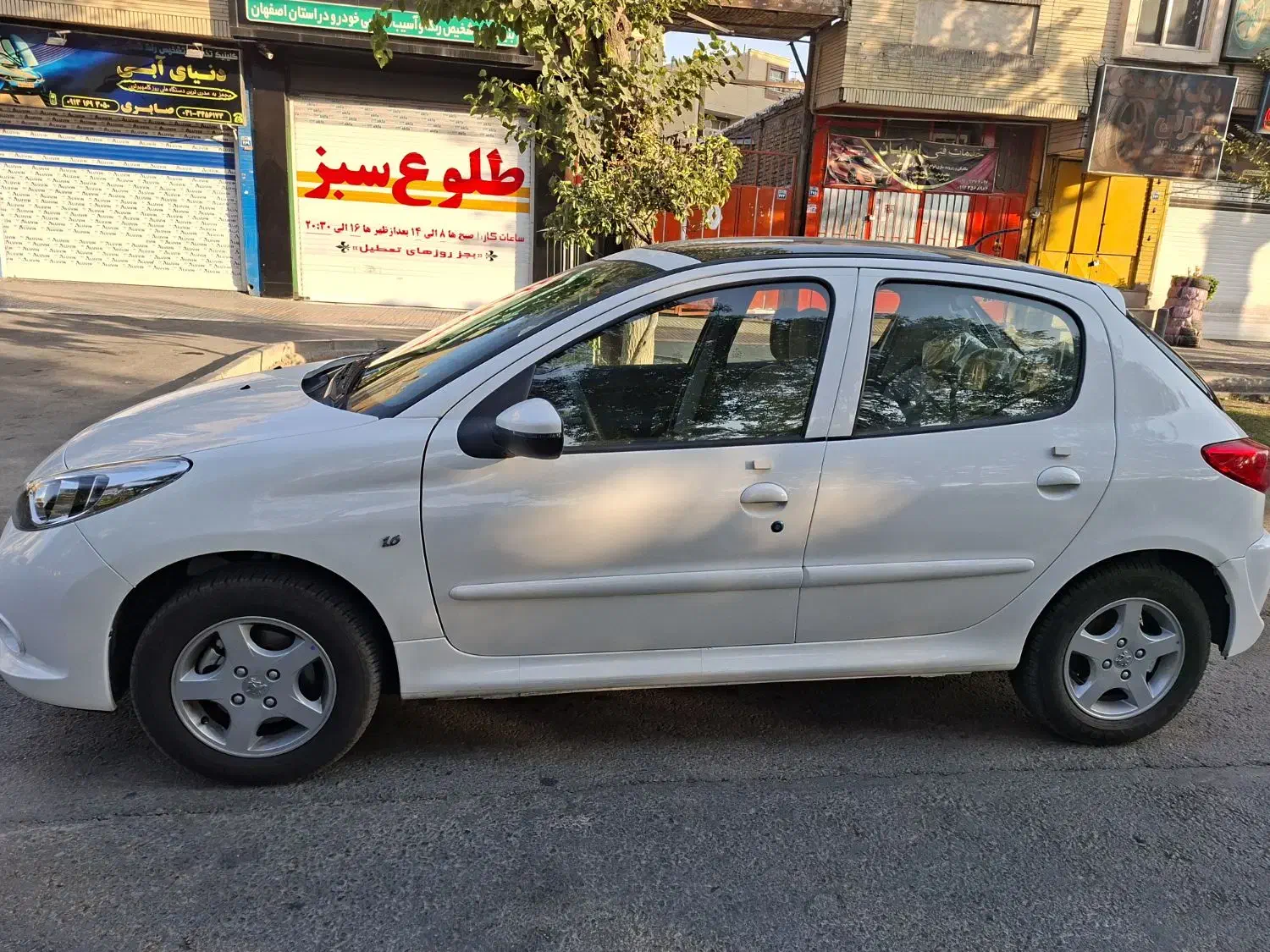 ۲۰۷ پانا دنده ای مدل ۱۴۰۴|خودرو سواری و وانت|اصفهان, شاهزید|دیوار