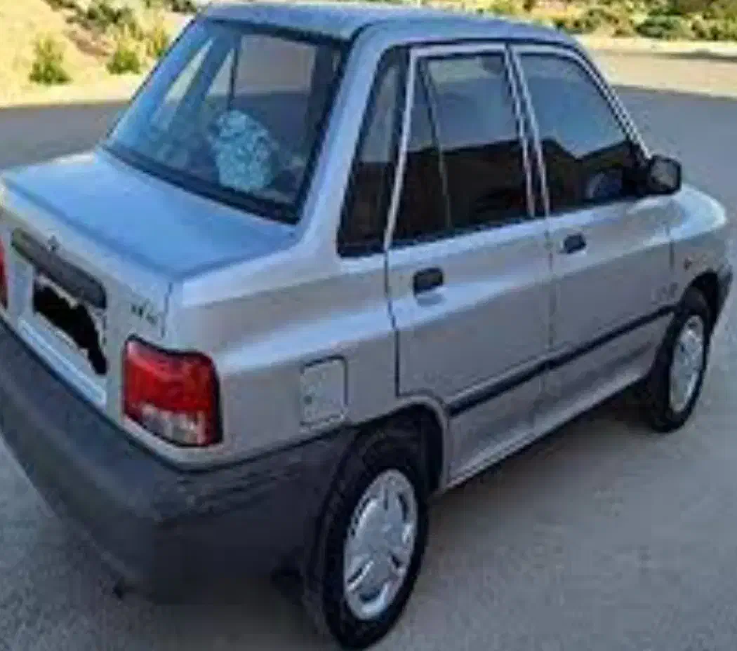 درب وصندوق پرایدنقره ای|قطعات یدکی و لوازم جانبی|شیراز, سلطان آباد|دیوار