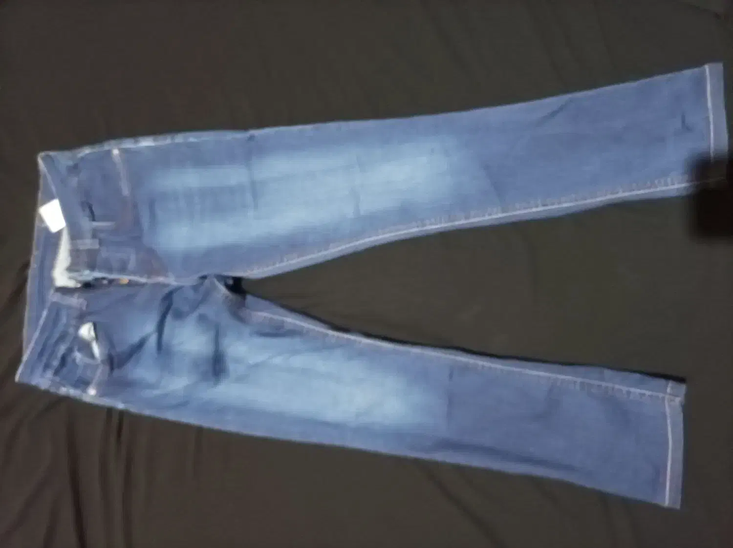 تعدادی مانتووشلوار  و لباس مجلسی و چادر و پارچه|لباس|سمنان, |دیوار