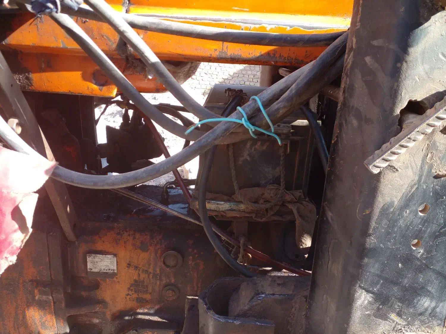 تراکتور رومانی|خودرو سنگین|ششتمد, |دیوار