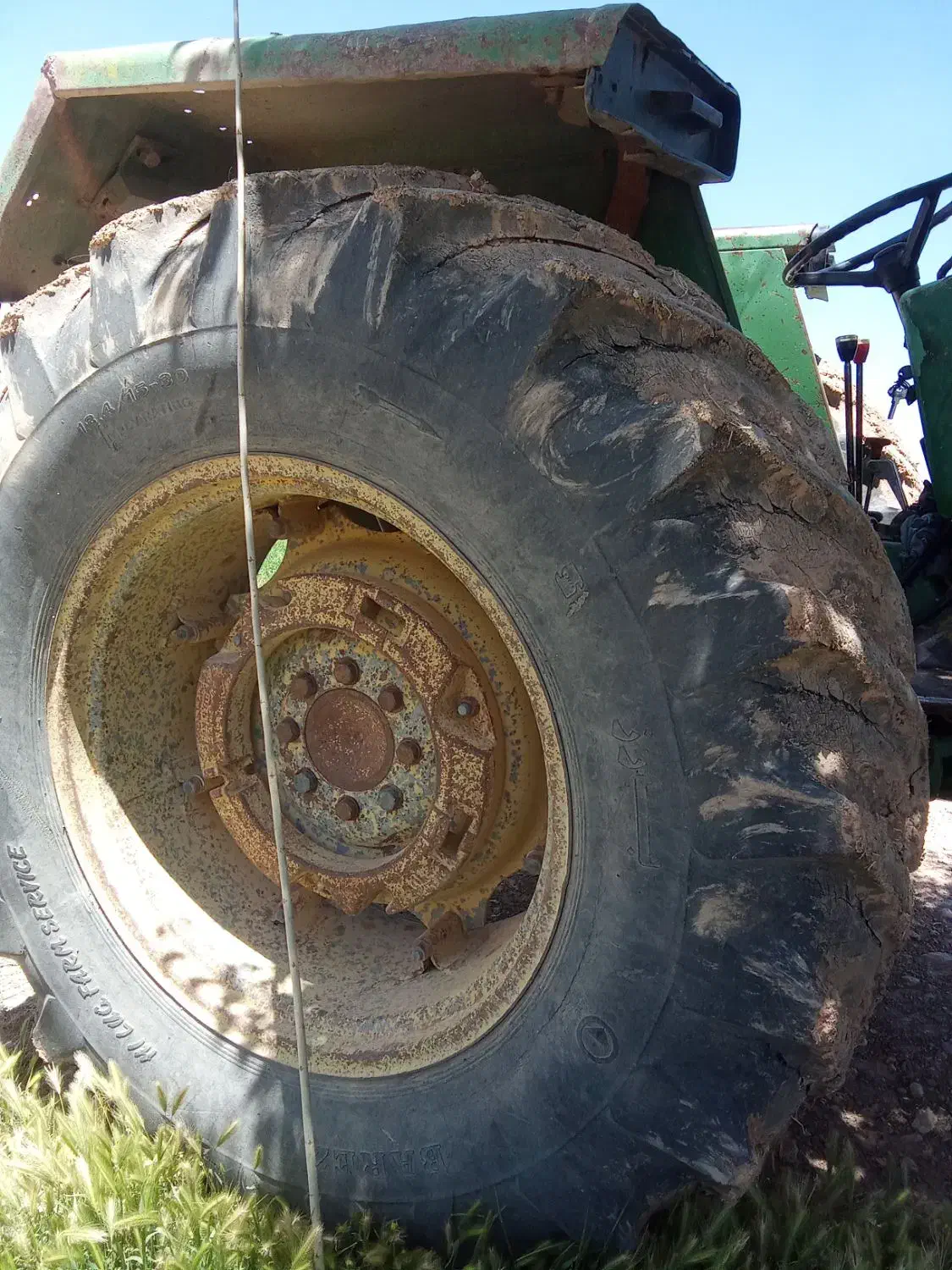 تراکتور جاندیر ۲۰۴۰|خودرو سنگین|چادگان, |دیوار