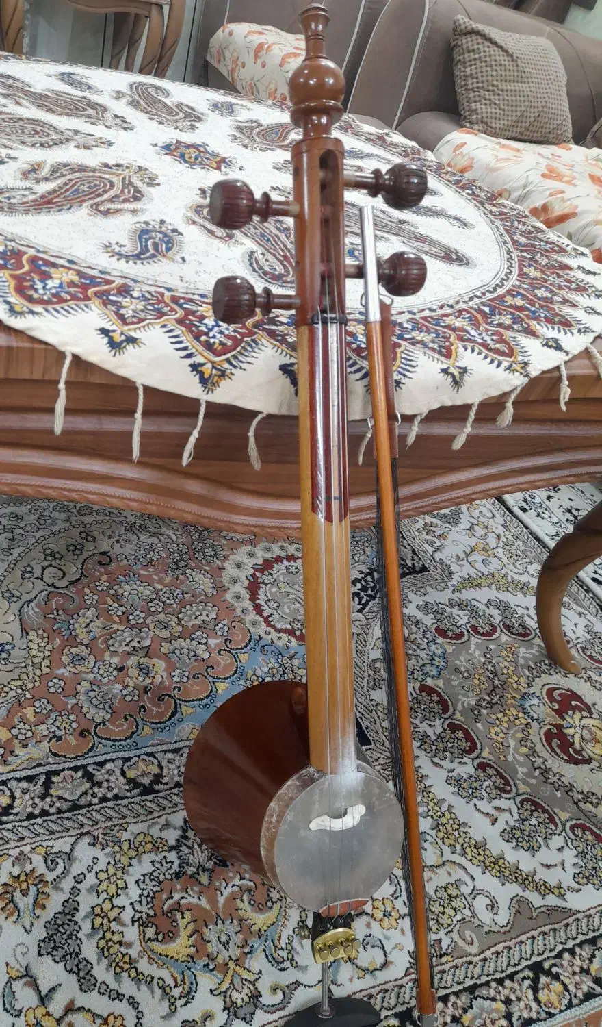 کمانچه درحدنو|سازهای سنتی|خرم‌آباد, |دیوار