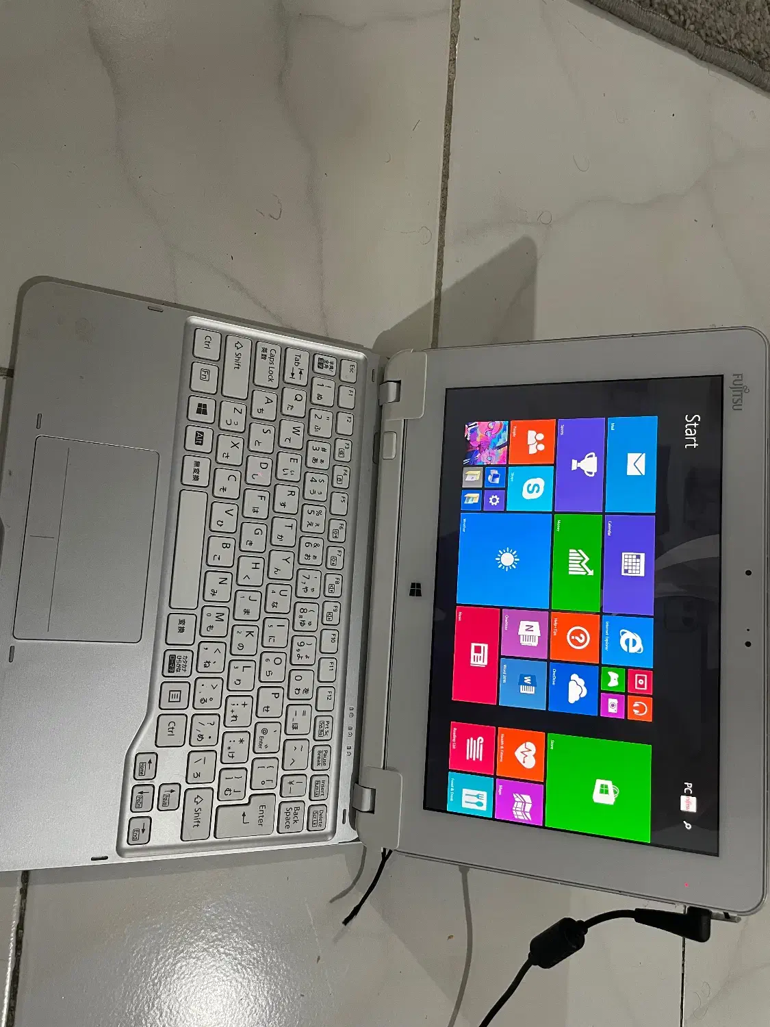 Fujitsu Arrows Tab لپتاپ|رایانه همراه|تهران, تسلیحات|دیوار