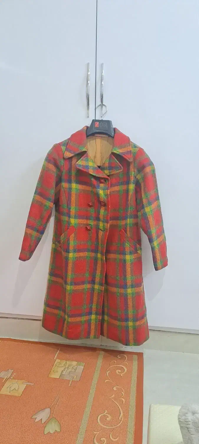 پالتو|لباس|بیرجند, |دیوار