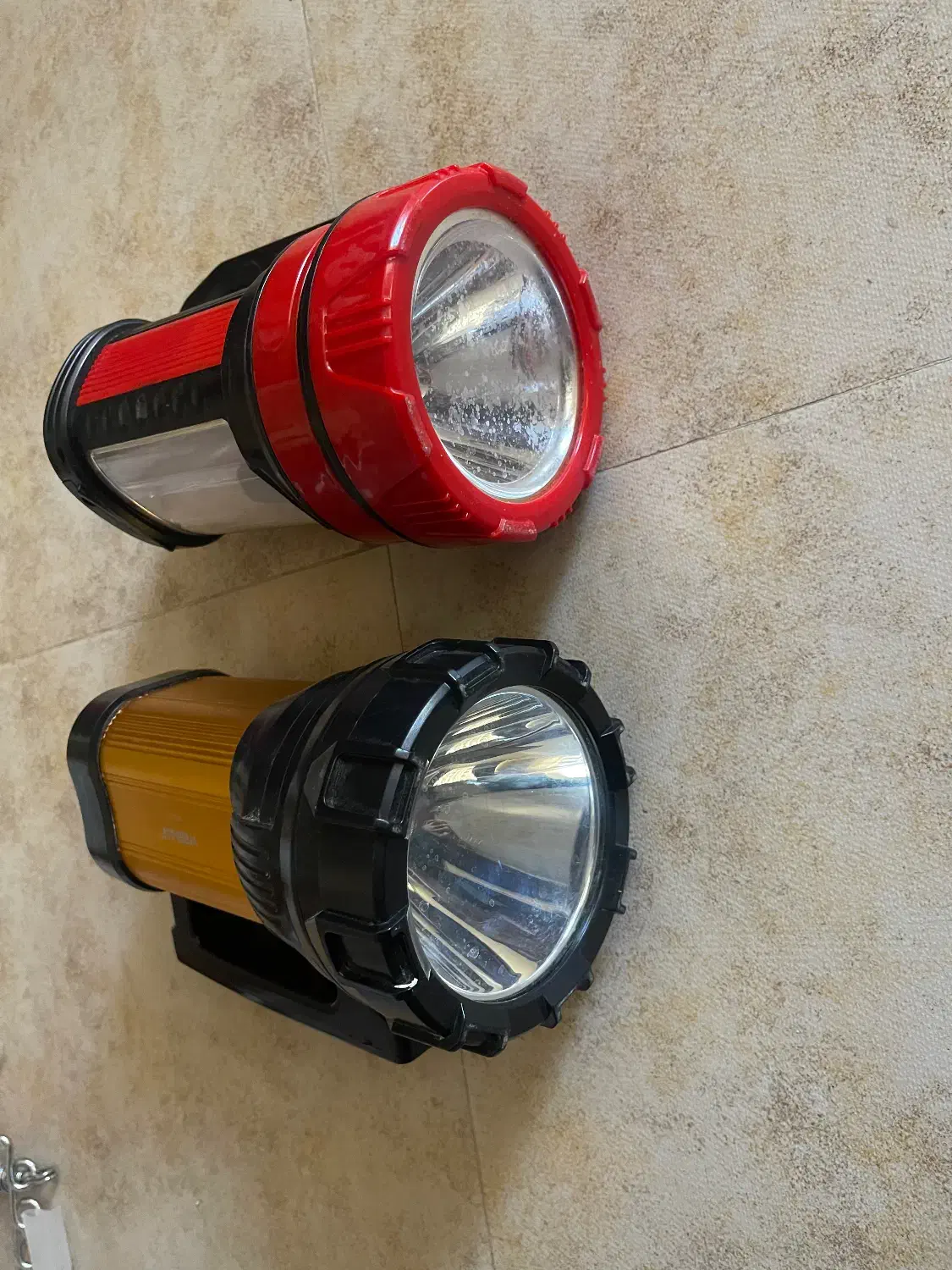 چراغ قوه|لامپ و چراغ|گلپایگان, |دیوار