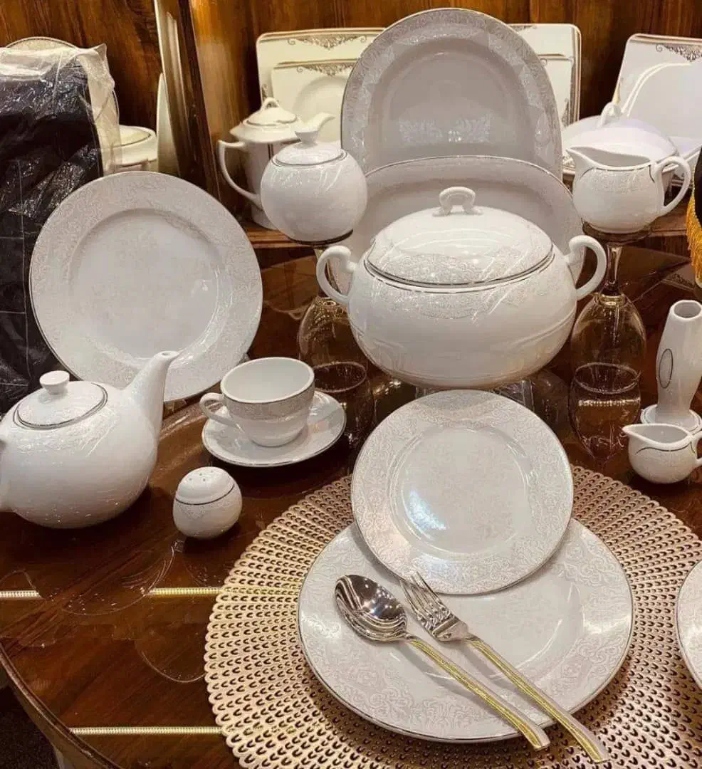 سرویس چینی مقصود  آکبند ۱۲ نفره ۸۳ پارچه|ظروف سرو و پذیرایی|ری, دولت‌آباد|دیوار