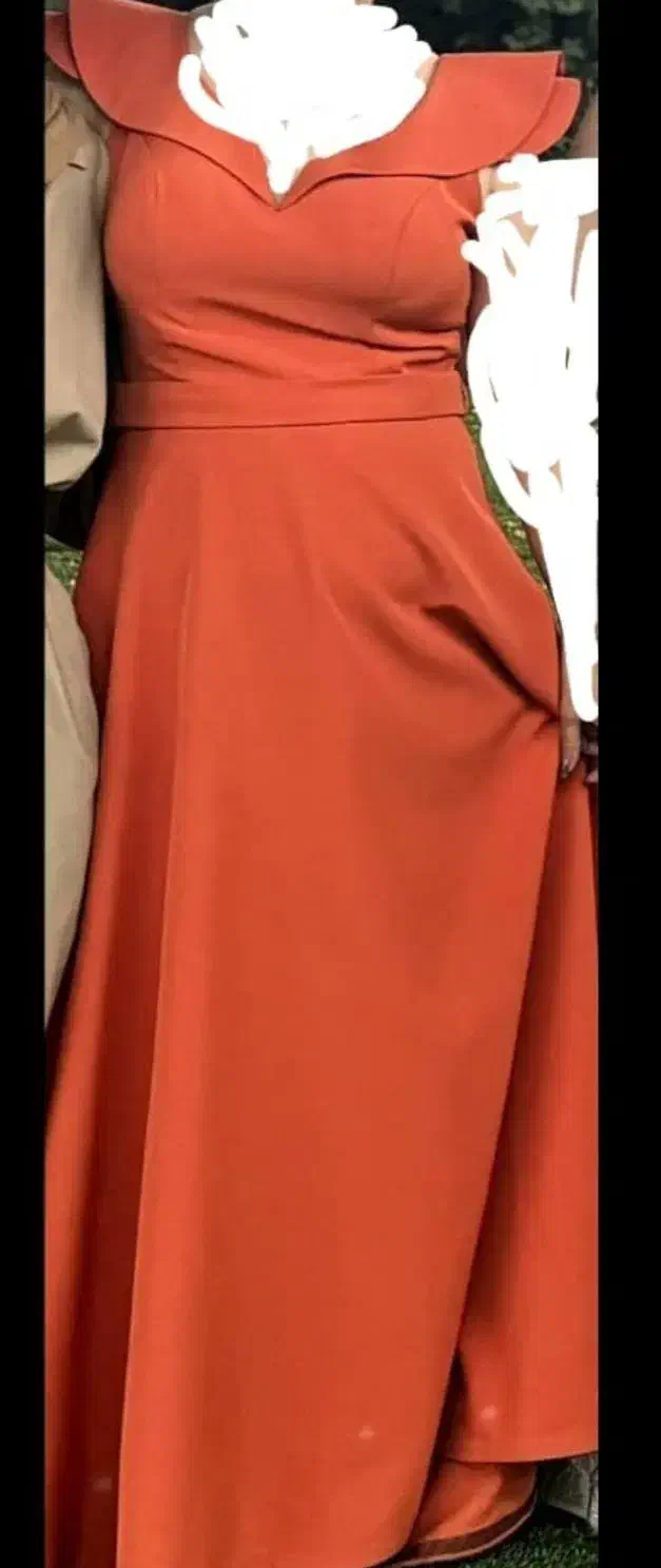 لباس مجلسی بسیار خوشرنگ|لباس|دوگنبدان, |دیوار