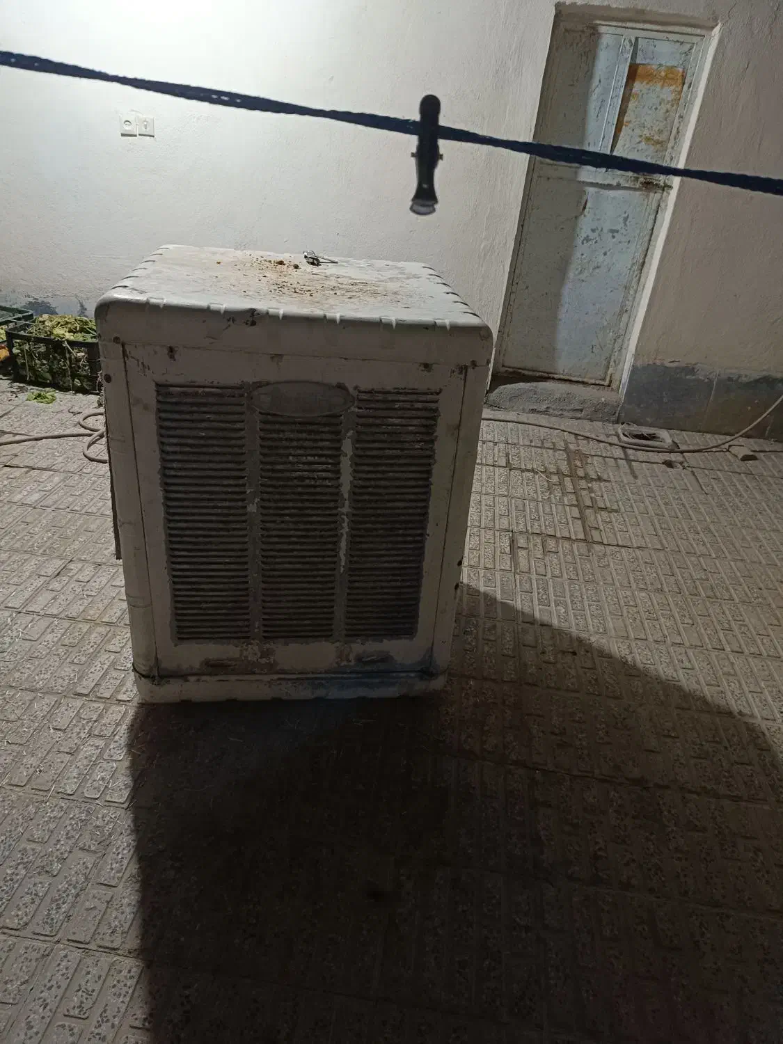 کولر ابی|کولر آبی|اراک, |دیوار