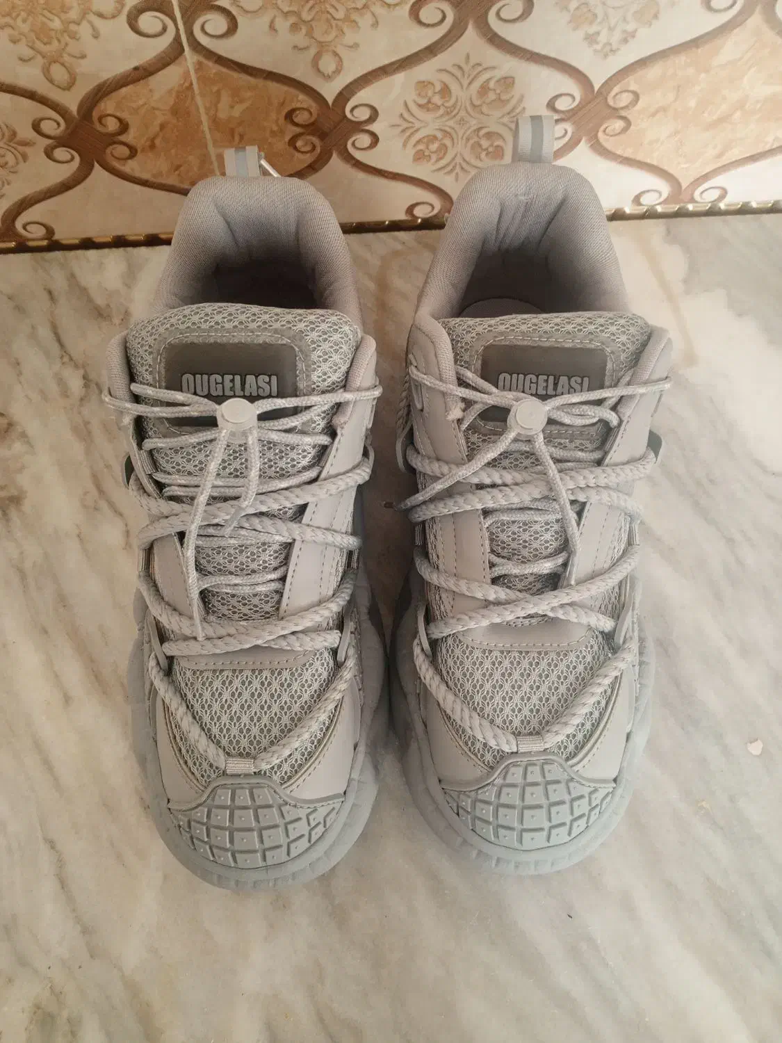 کفش چانکی .ژاپنی|کیف، کفش، کمربند|درگزین, |دیوار