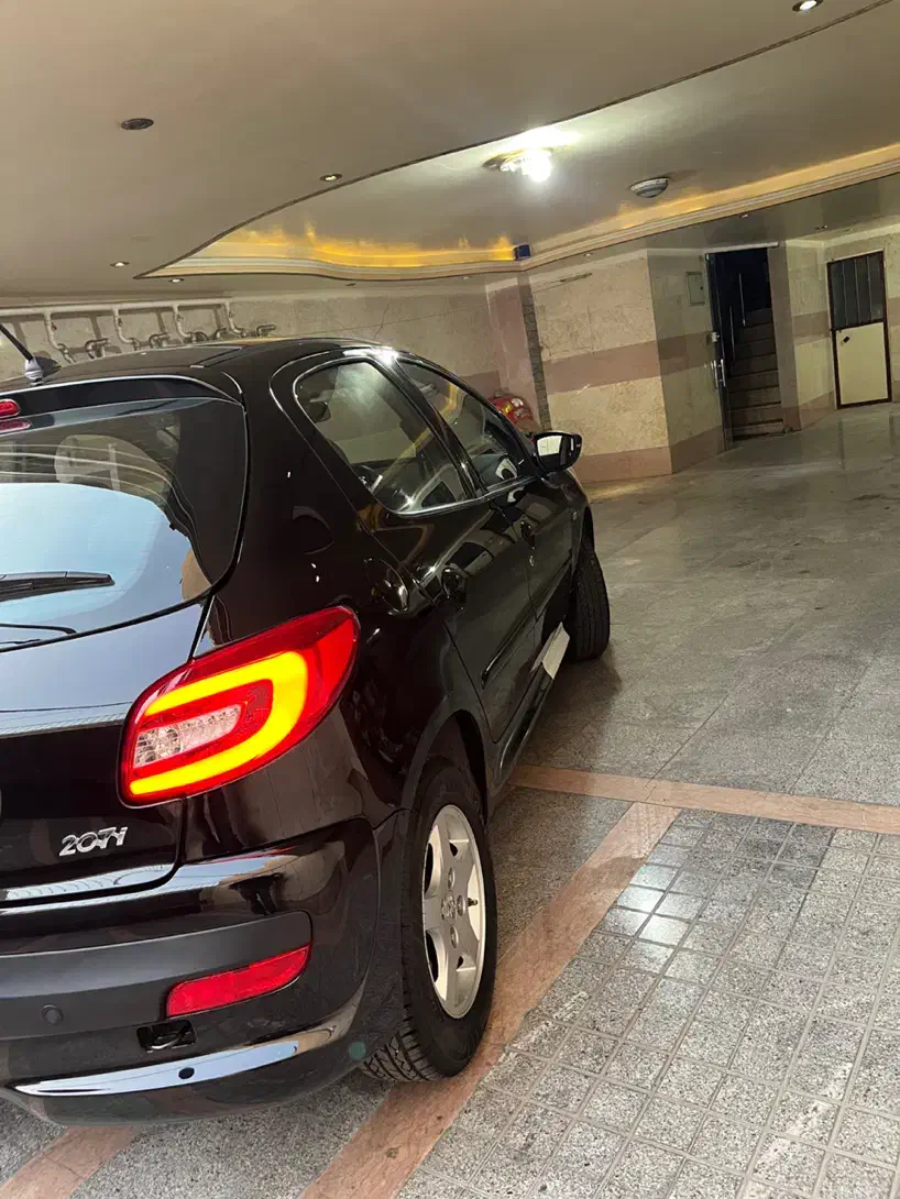 ۲۰۷ ۴۰۳ پاناروما|خودرو سواری و وانت|تهران, یافتآباد|دیوار