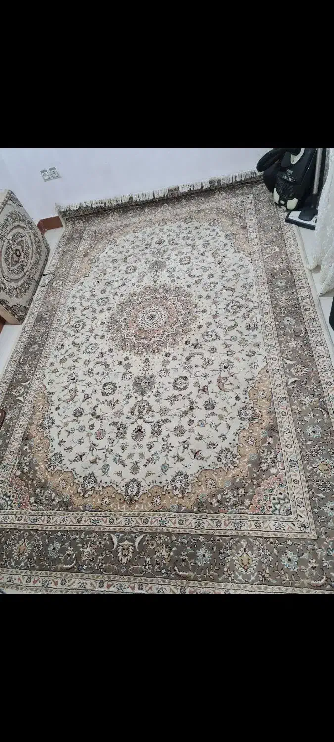 دوعدد فرش شش متری خیلی خیلی تمیزدرحدنو|فرش|لاهیجان, طالقانی|دیوار