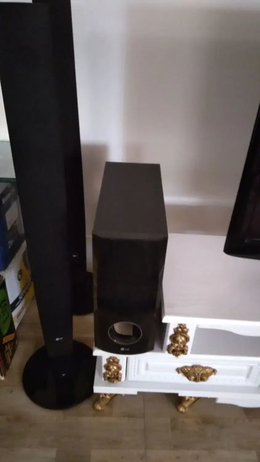 سینما خانواده با ساو وبلندگو LG|سیستم صوتی خانگی|قم, زنبیل آباد|دیوار