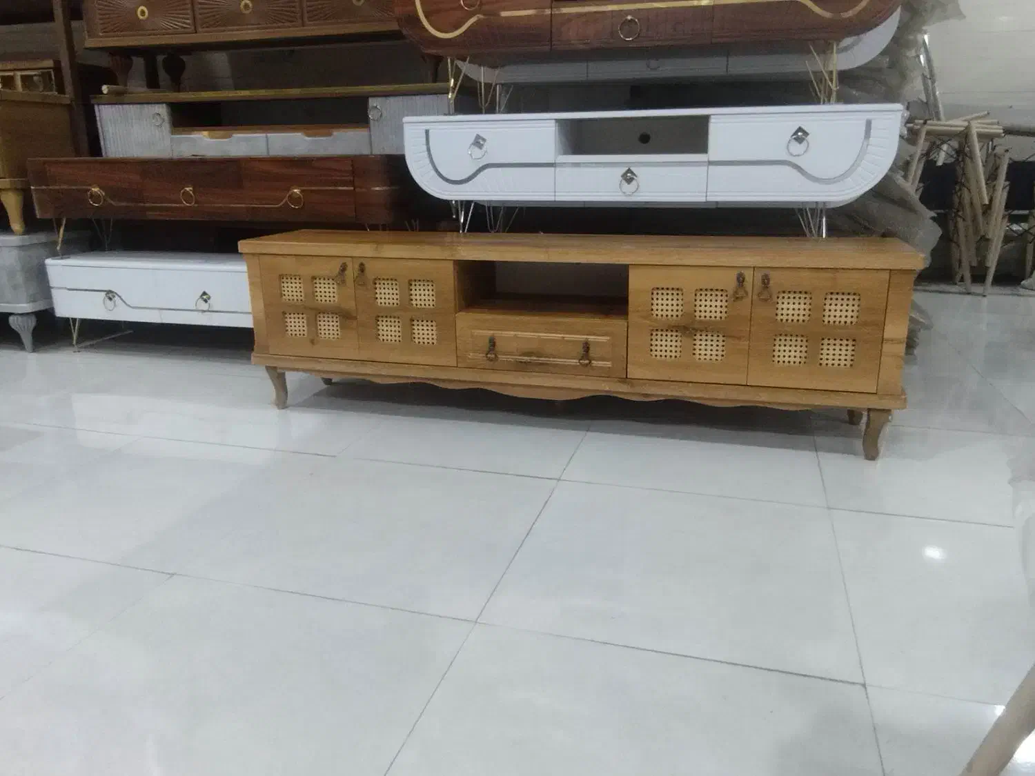 میز TV ال سی دی|میز تلویزیون|شیراز, شهرک رضوان|دیوار