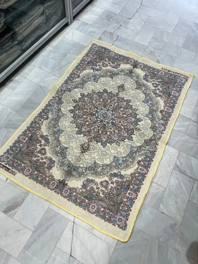 روفرشی ابریشم مخمل کیابافت|روفرشی|رشت, بازار|دیوار