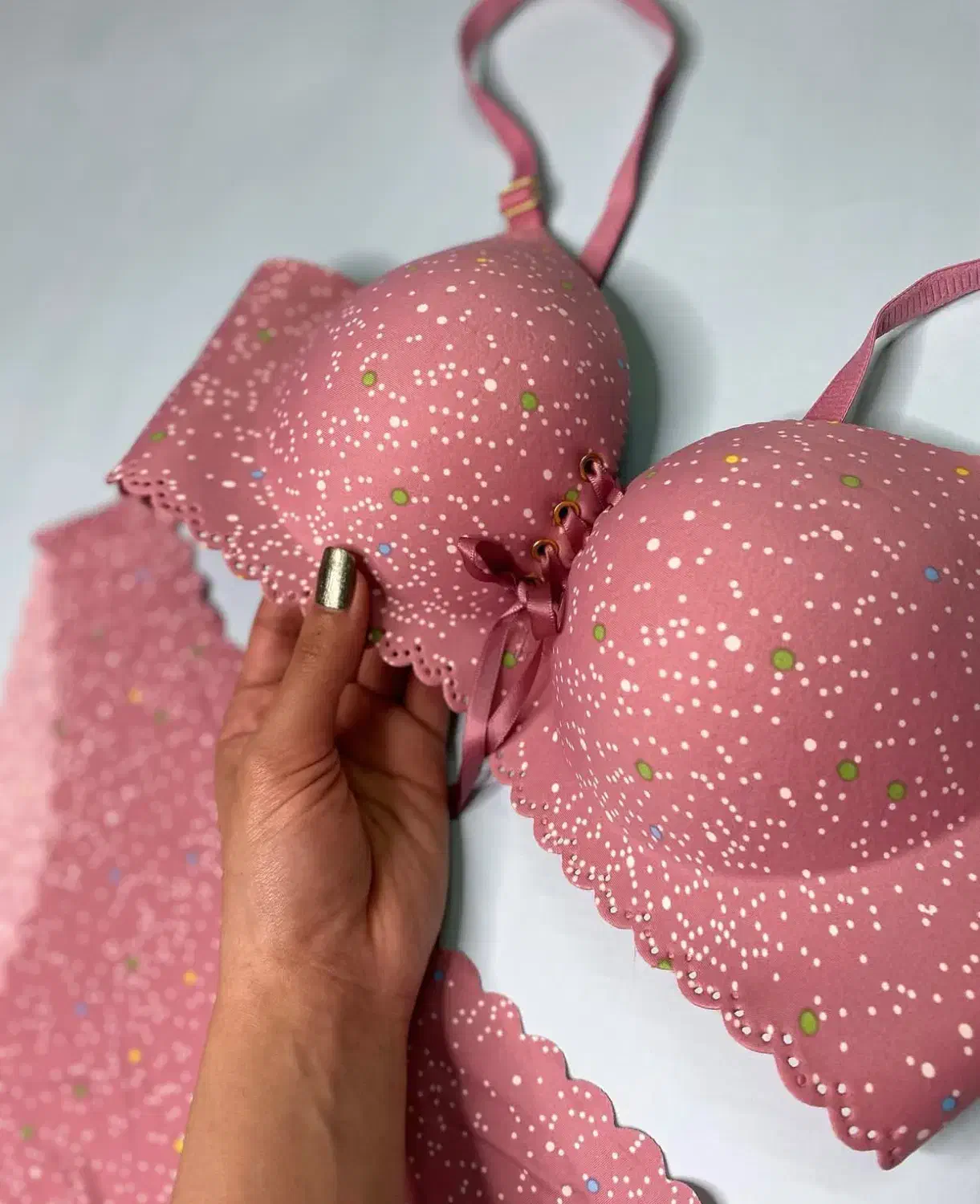 لباس زیر|لباس|گرمسار, |دیوار