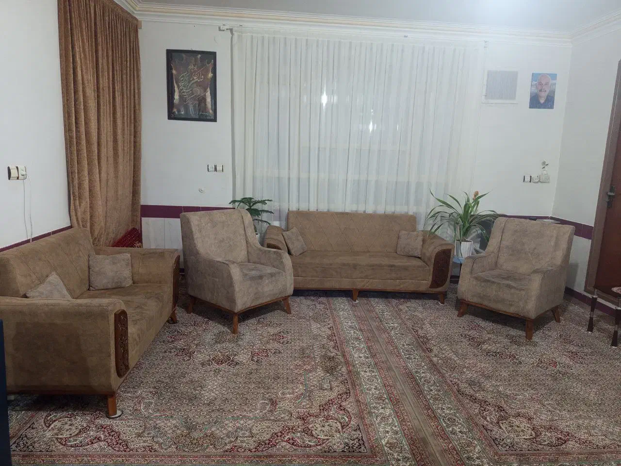 مبل|مبلمان خانگی و میز عسلی|فریمان, |دیوار