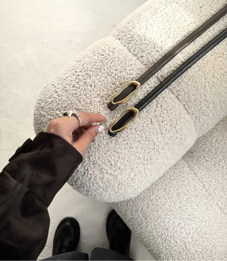 کمربند|کیف، کفش، کمربند|نیشابور, دارایی|دیوار