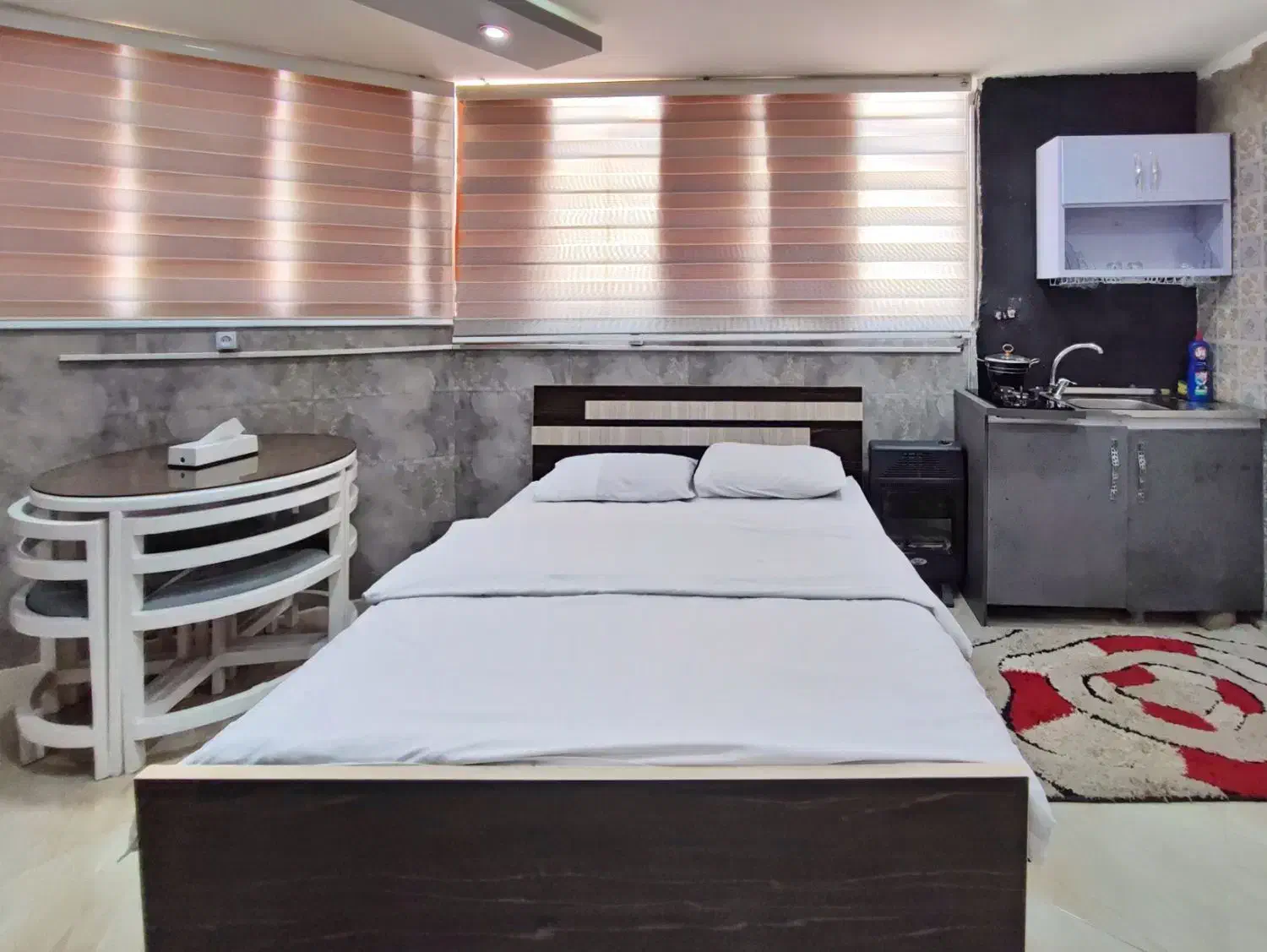 اجاره روزانه/هفتگی/ماهانه با تمام امکانات رفاهی|اجارهٔ کوتاه‌مدت آپارتمان و سوئیت|شیراز, فرهنگ شهر|دیوار