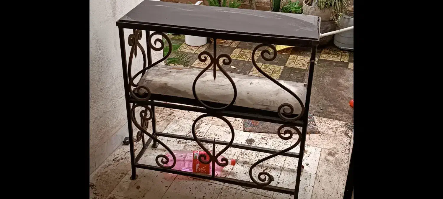 میز  فلزی آهنی|میز تحریر و کامپیوتر|رشت, بیجارپس|دیوار