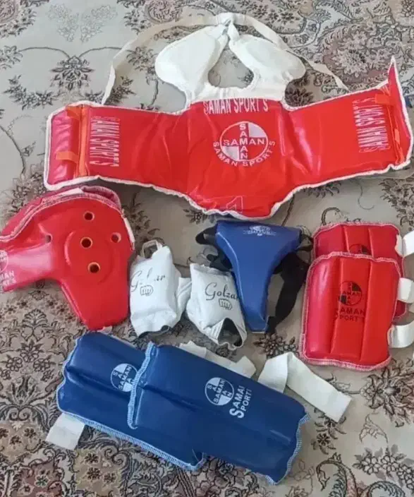 هوگو و لوازم تکواندو|تجهیزات ورزشی|آستانه اشرفیه, |دیوار