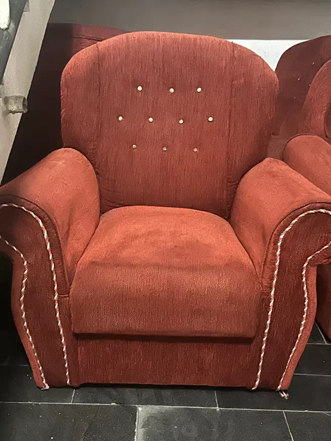 فروش مبل ۷نفره|مبلمان خانگی و میز عسلی|قائم‌شهر, |دیوار