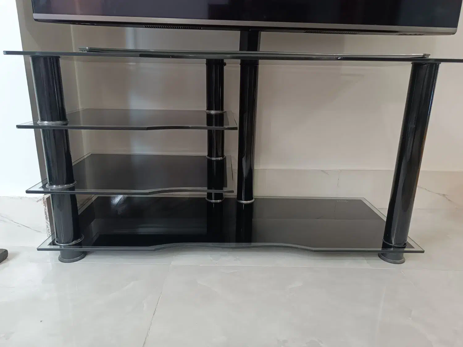 میز تلویزیون|میز تلویزیون|شیراز, کوشک میدان|دیوار