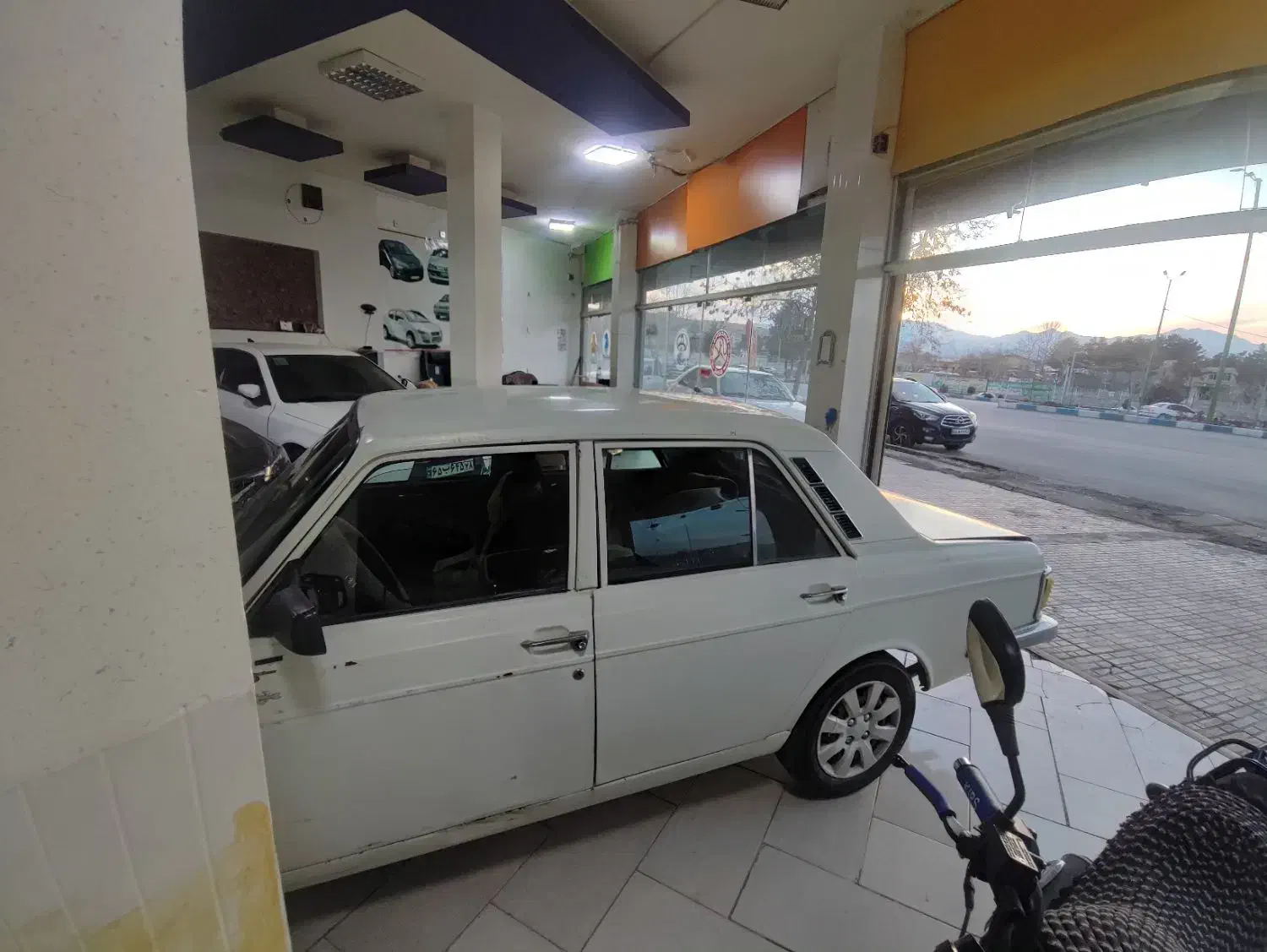 پیکان مدل ۸۳|خودرو سواری و وانت|همدان, |دیوار