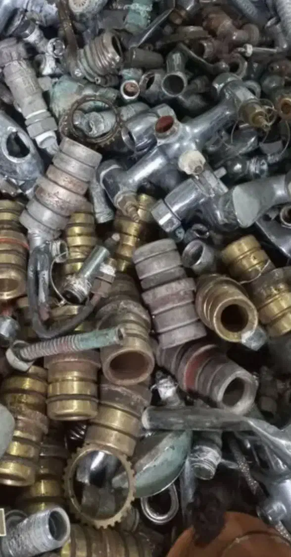 ضایعات فلزات آهن مس برنج شیرآلات|عمده‌فروشی|قرچک, مهدیه|دیوار