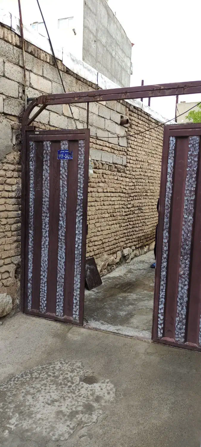اجاره خانه ویلایی150متری حیاط بزرگ۹۰ ساخت دربست|اجارهٔ خانه و ویلا|قروه, |دیوار