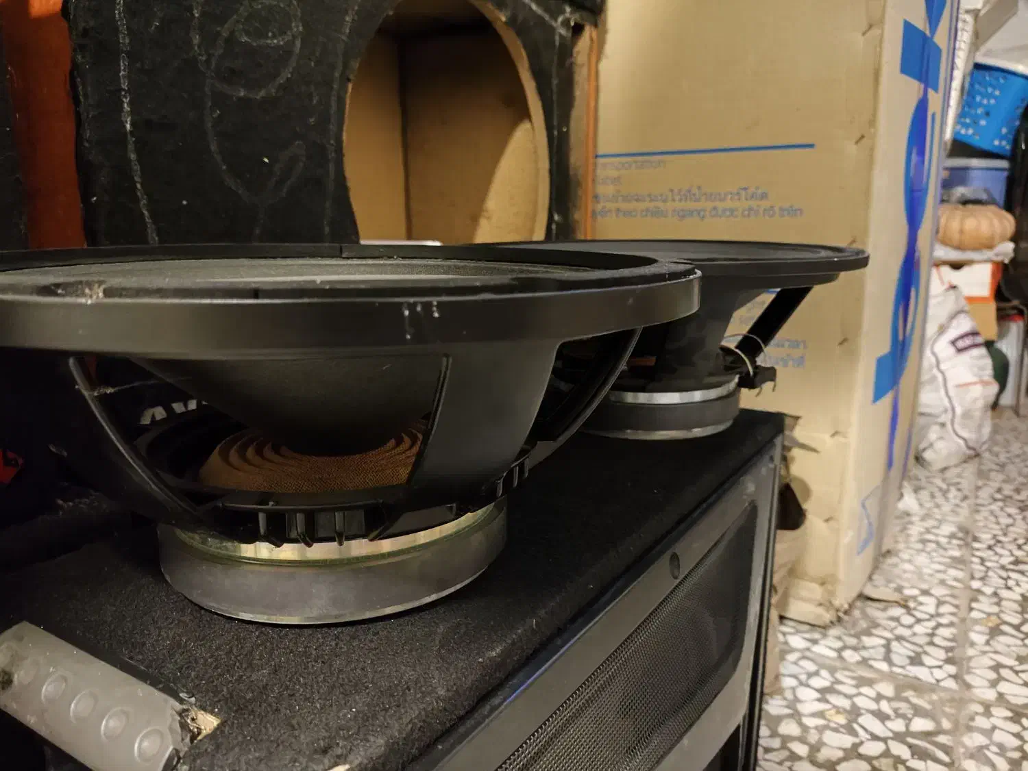 فولرنج میدرنج|قطعات یدکی و لوازم جانبی|لاهیجان, کوی خزر|دیوار