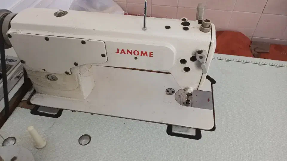 چرخ صنعتی. با موتور اصل ژاپن|چرخ خیاطی و ریسندگی|شیروان (خراسان), |دیوار