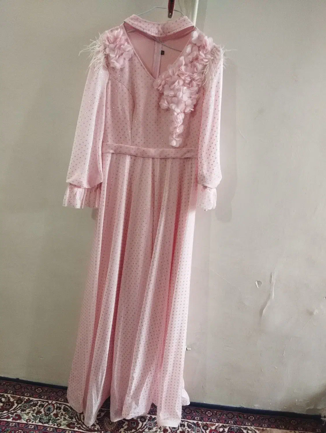 یک عدد لباس مجلسی زنانه نو یک بار پوشیده شده|لباس|زنجان, |دیوار